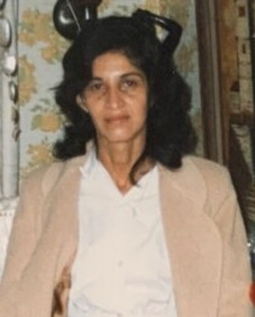 Paula H (Hernandez)  Wacker