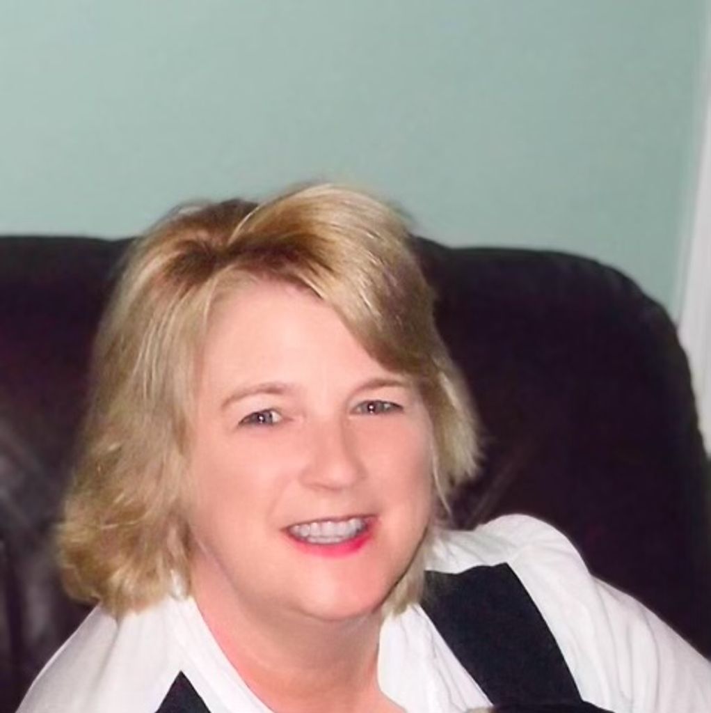 Terri Leah (Lovely)  Snowder Profile Photo