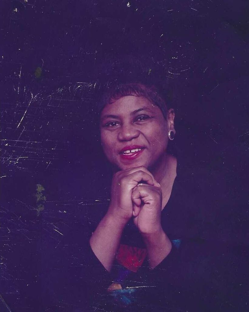 Vivian Mae Rose Perry