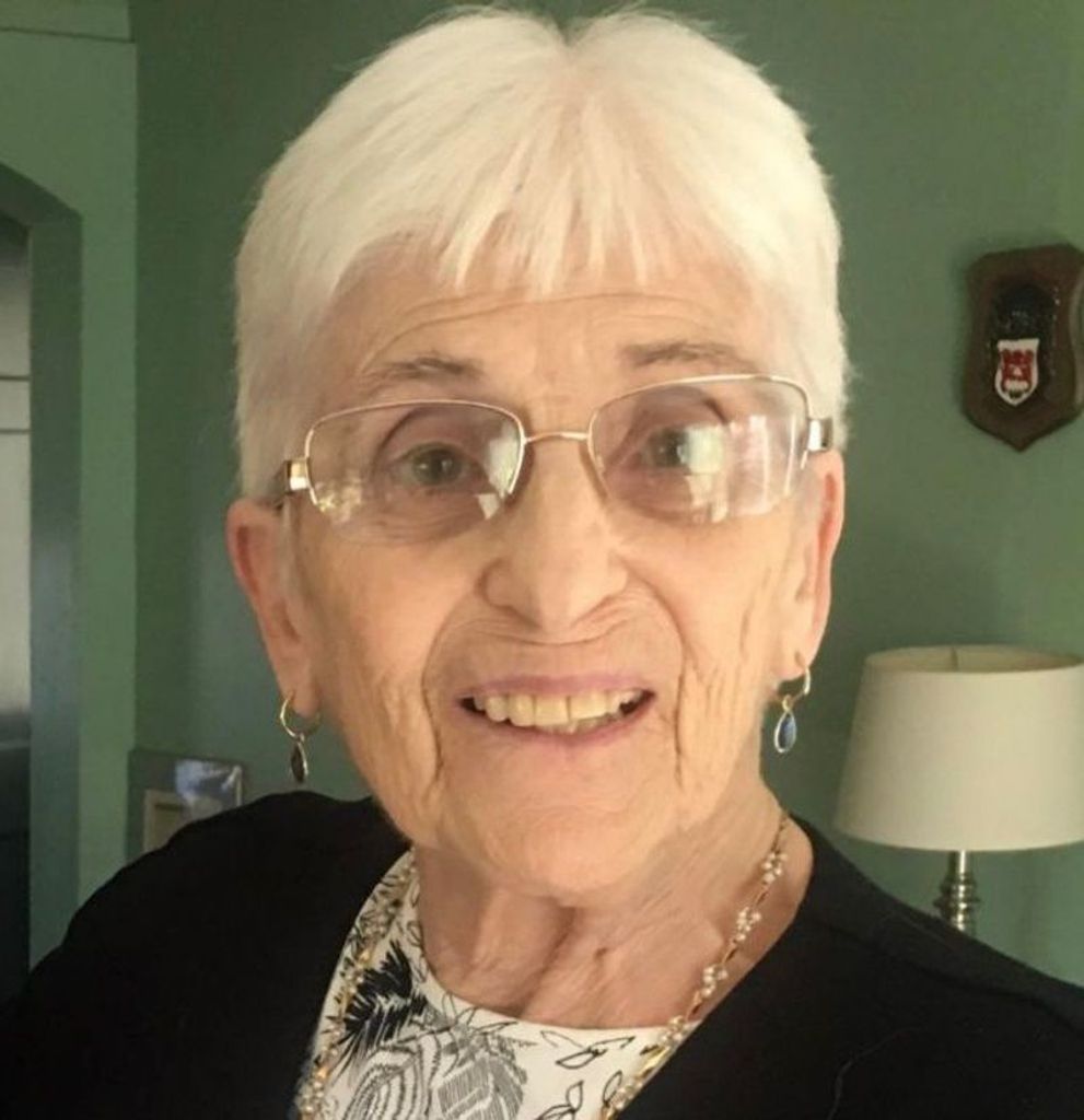 Dora Ann (Lifrieri) Halley Profile Photo