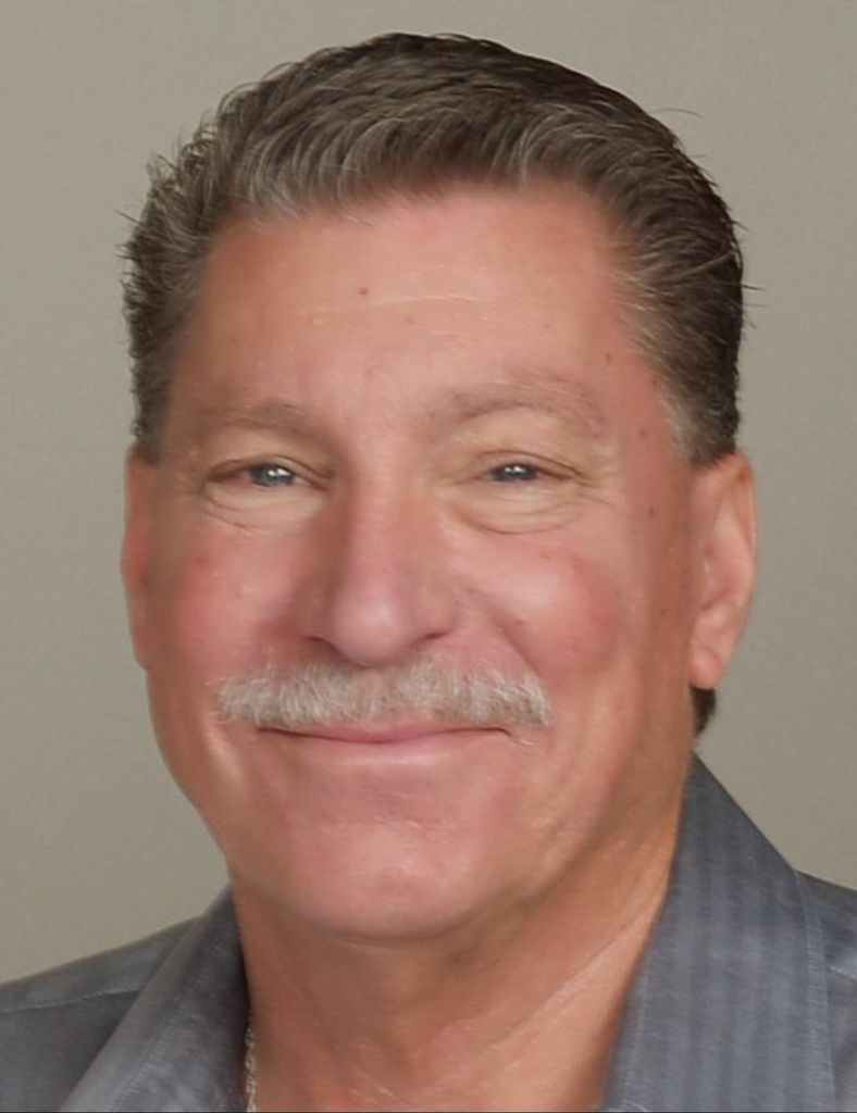 Paul Dean Clements Profile Photo