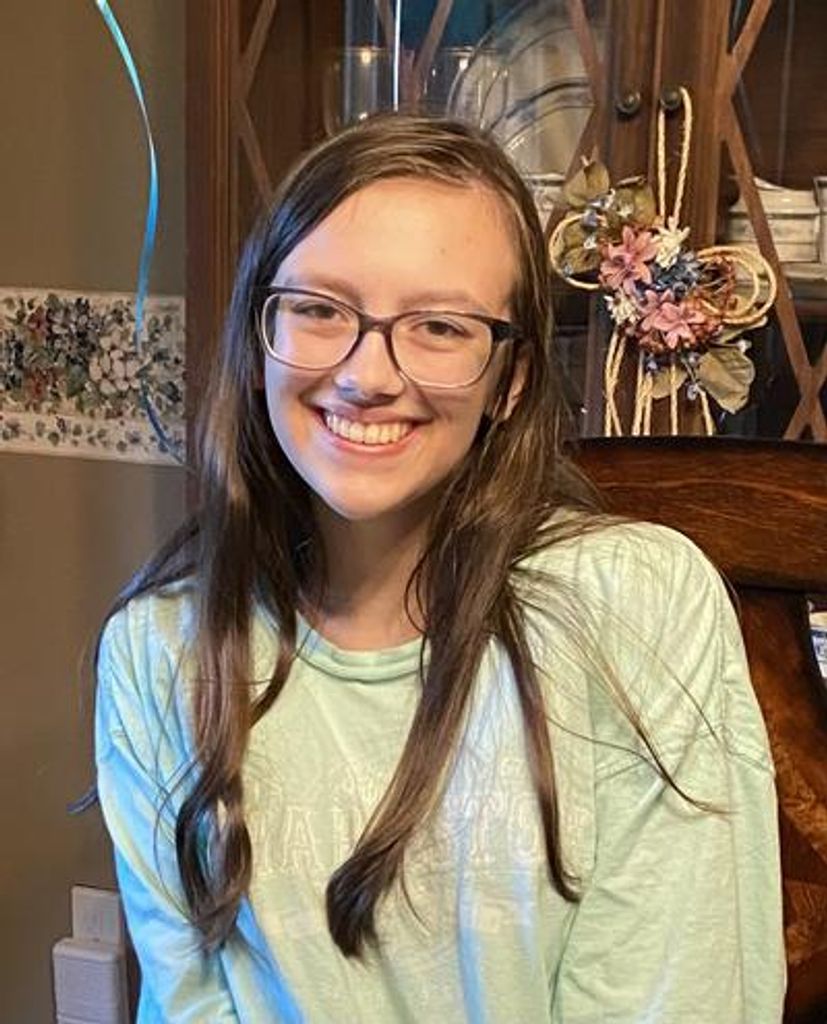 Holly Alexandra Ward Profile Photo