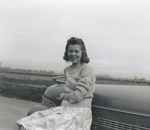 Marilyn J (Johnston)  Linker photo gallery thumbnail 42 of 65