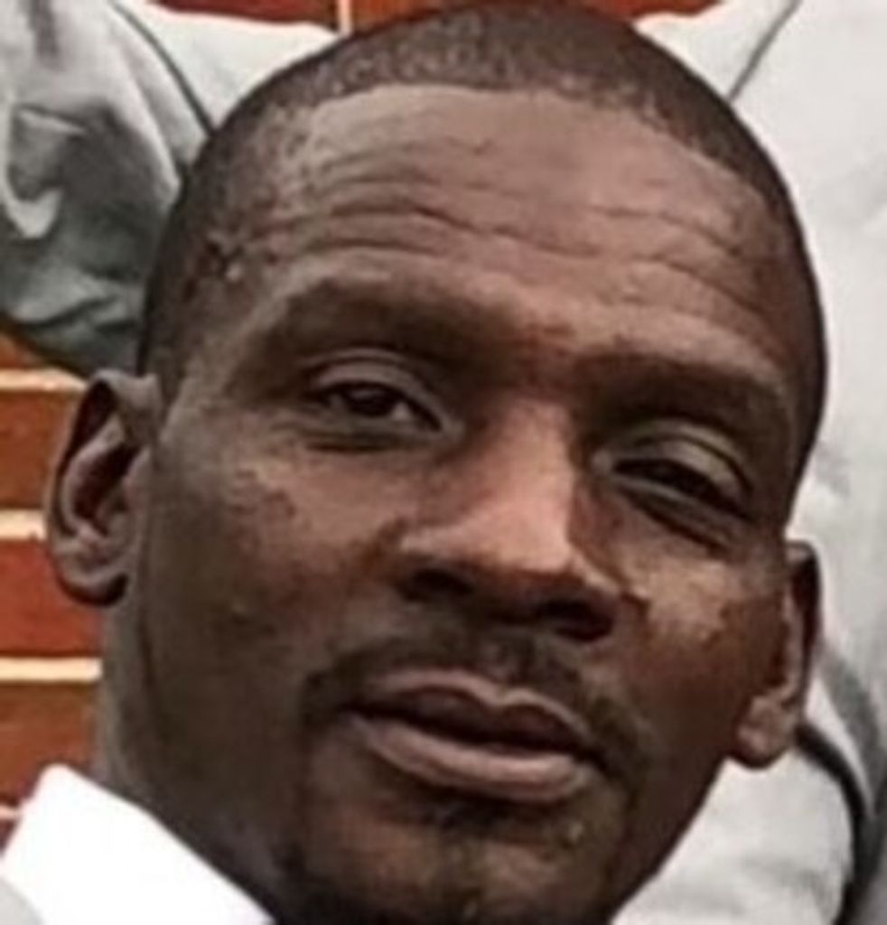 Ryvelle Lamont Thomas Profile Photo