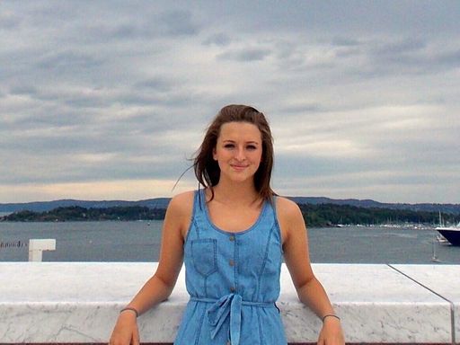 Riley Ann Kunz photo gallery thumbnail 8 of 154