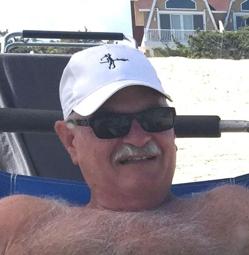 Robert E. "Bob" Wilson Profile Photo