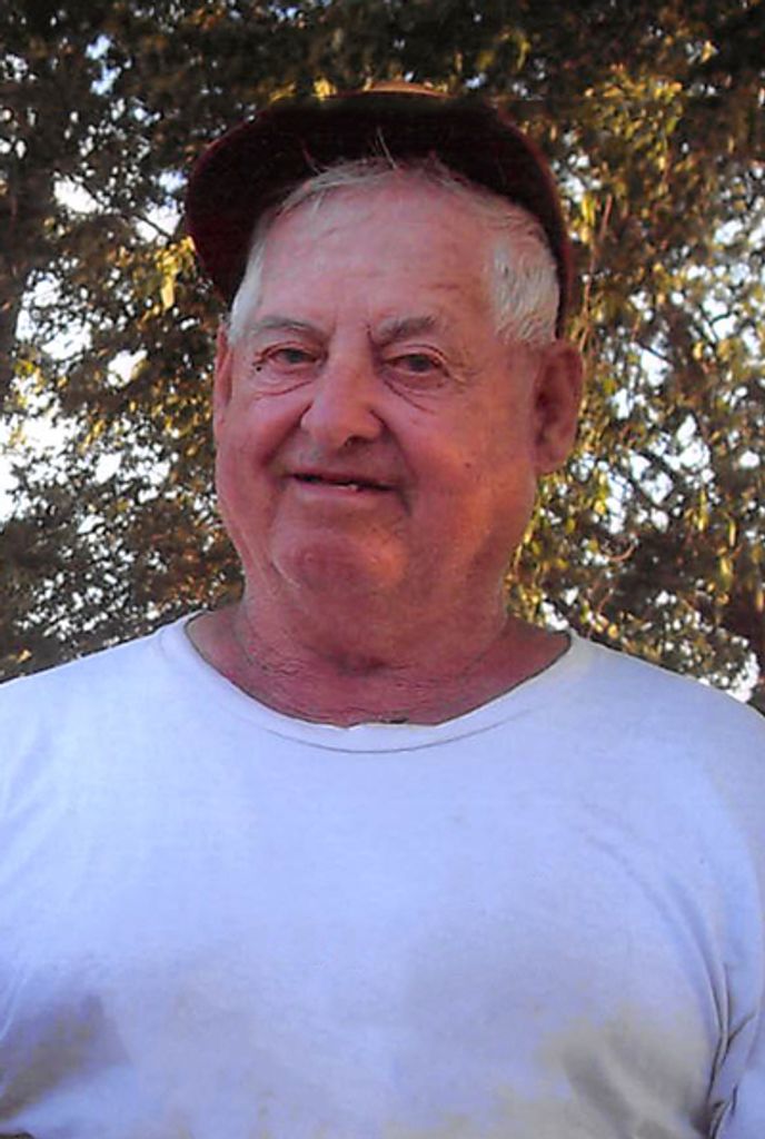 Leo Donald Schneider Profile Photo