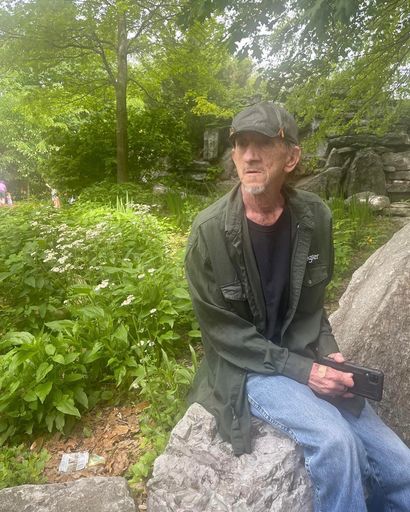 Rickey Robertson Profile Photo