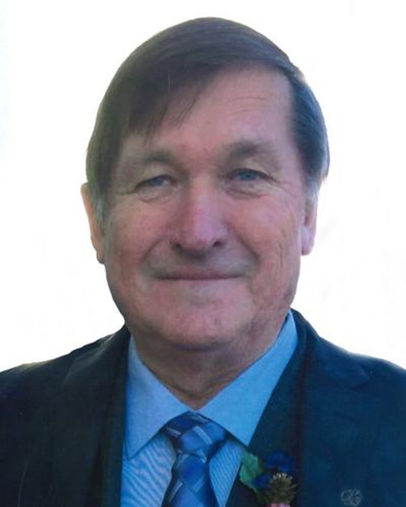 Michael "Mike" G. Schneweis Profile Photo