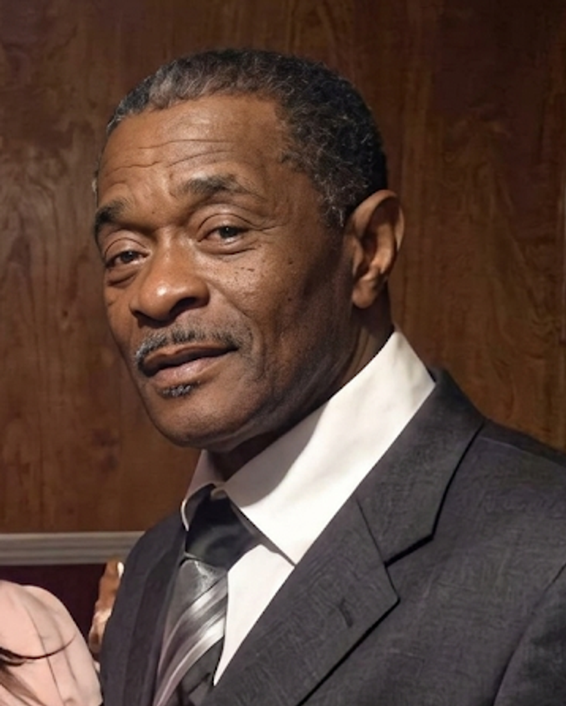 Maurice Seals