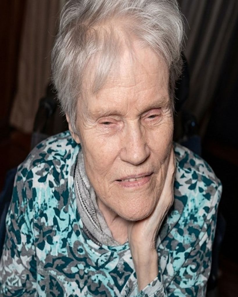 Elaine Katherine Schroeder Profile Photo