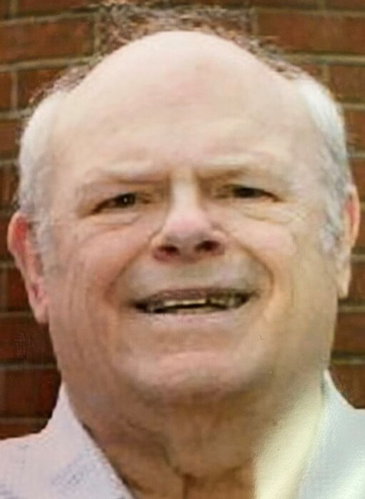 Stephan Elash Profile Photo