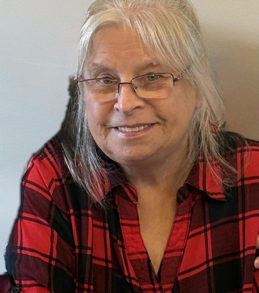 Teresa Elizabeth Winter Profile Photo
