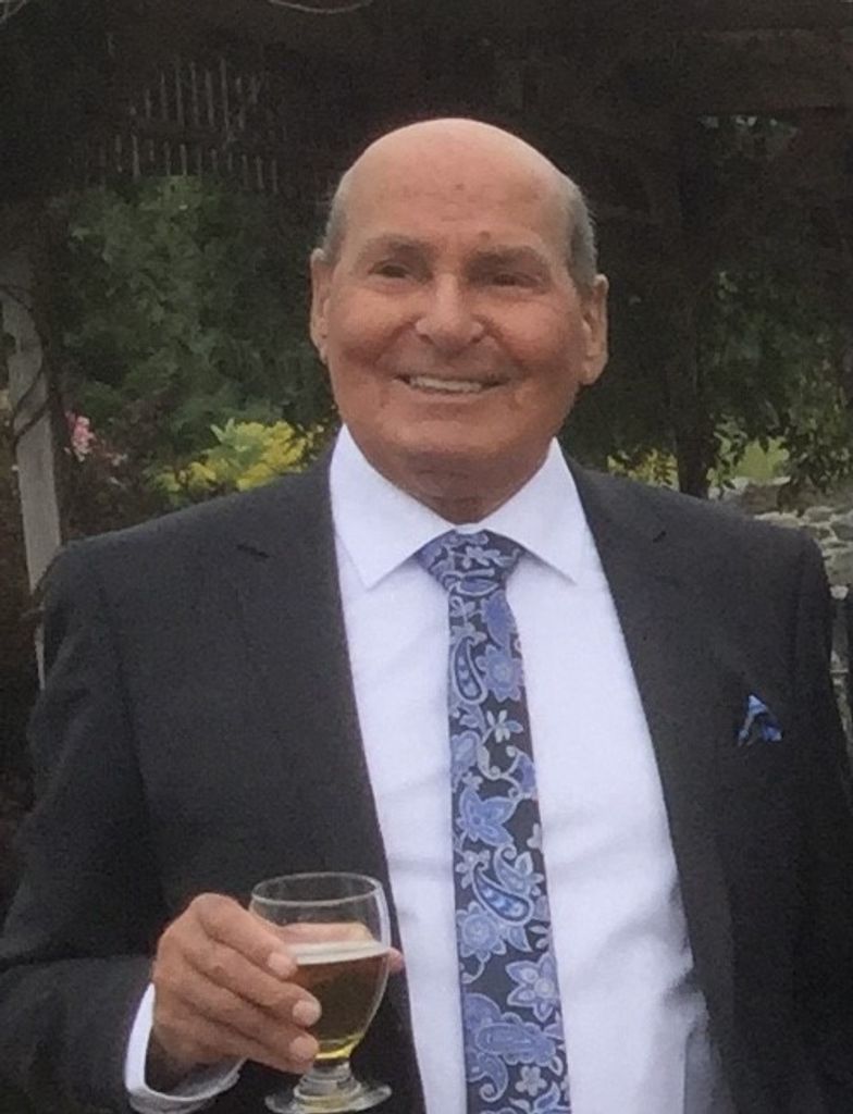 Gordon Bull