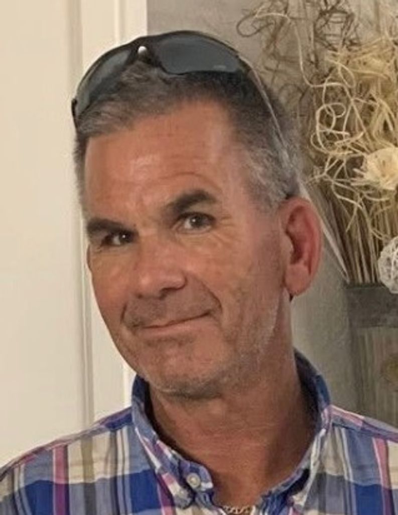 Robbie Lewis Hargiss