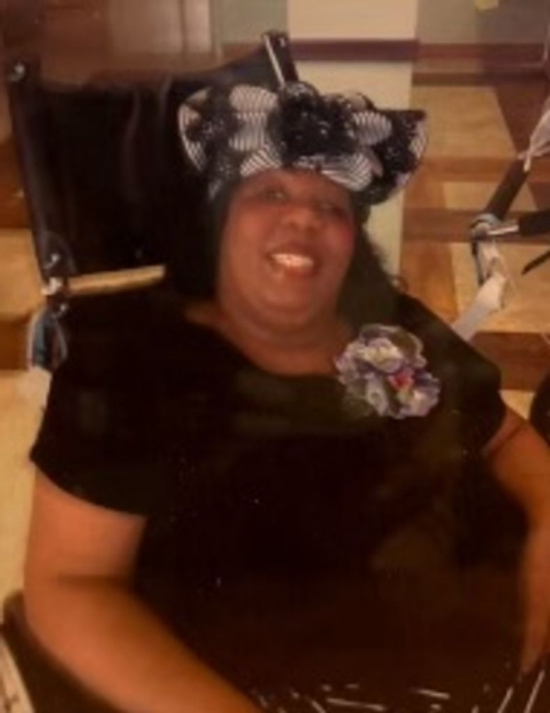 Lynette Kimberly Hoyles Profile Photo