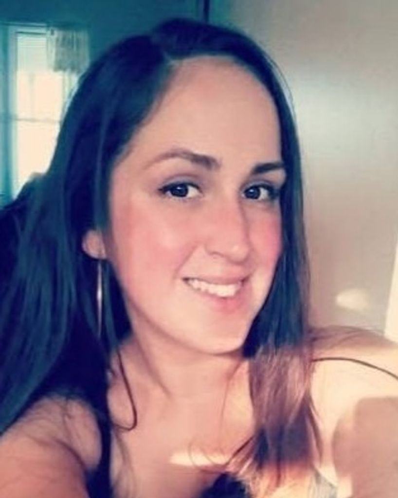 Lourdes Milagros Torres Profile Photo