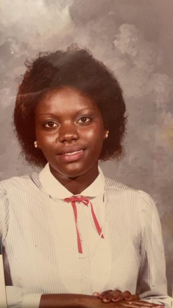Annie Hollis Profile Photo