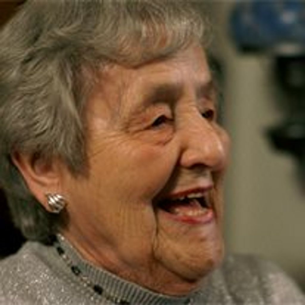 Jeanne E (Chiasson) Synan