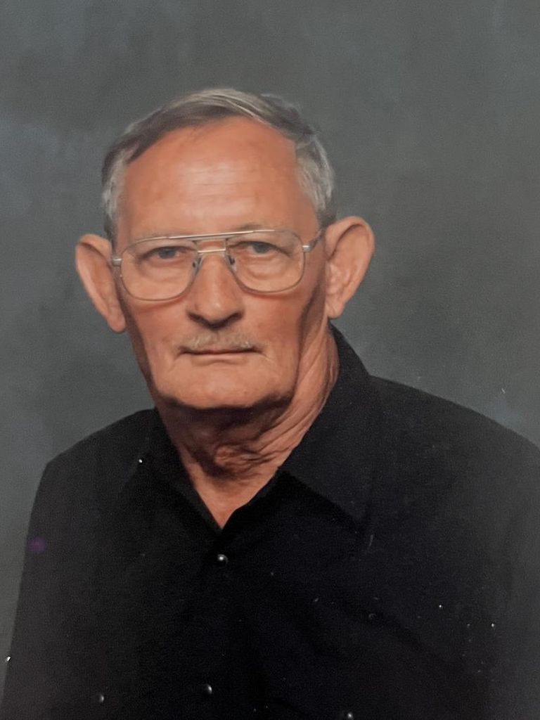 Cecil Eugene Weaver Profile Photo