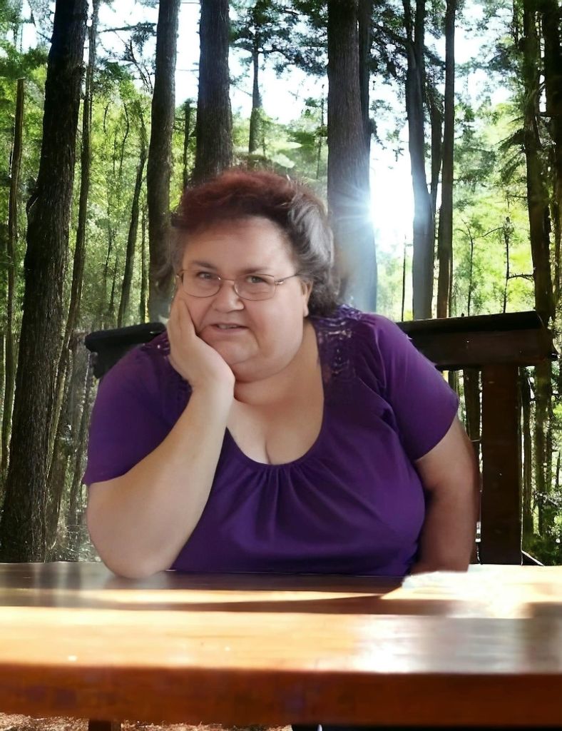 Linda Lou Weese Profile Photo