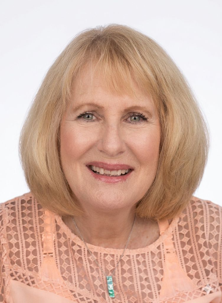 Bobbijean M. Helus