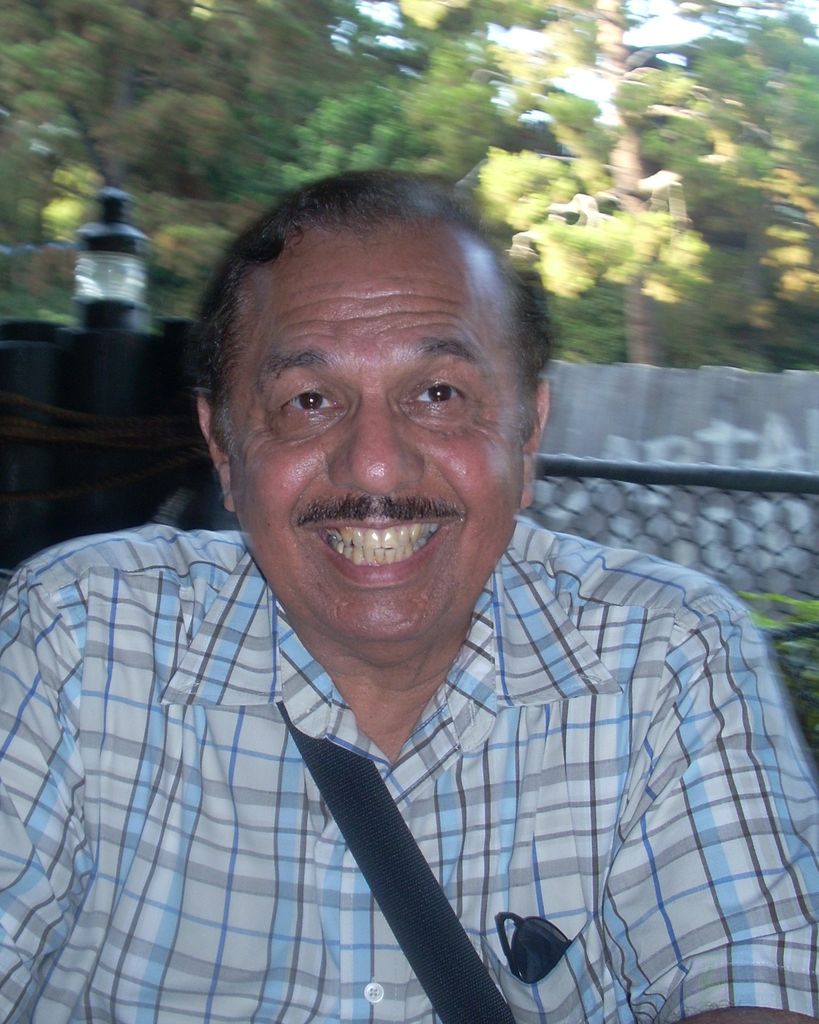 Gustavo Caravantes Profile Photo