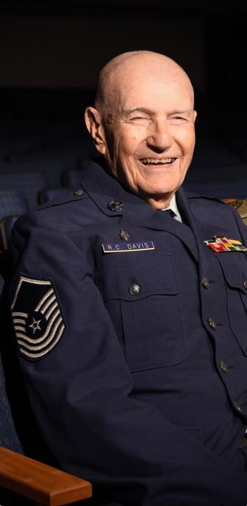 Richard Clinton Davis Profile Photo