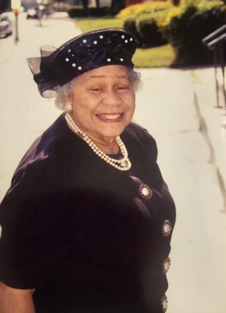 Zephyr Ledora Robinson Profile Photo