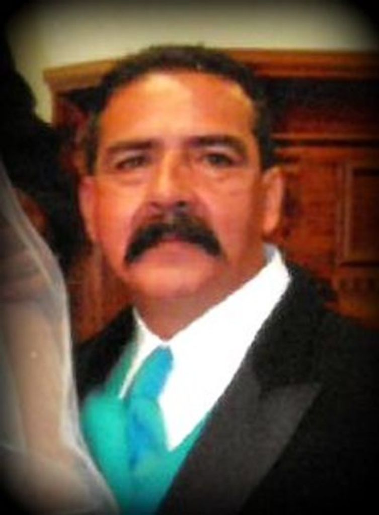 Simon Duenaz Profile Photo