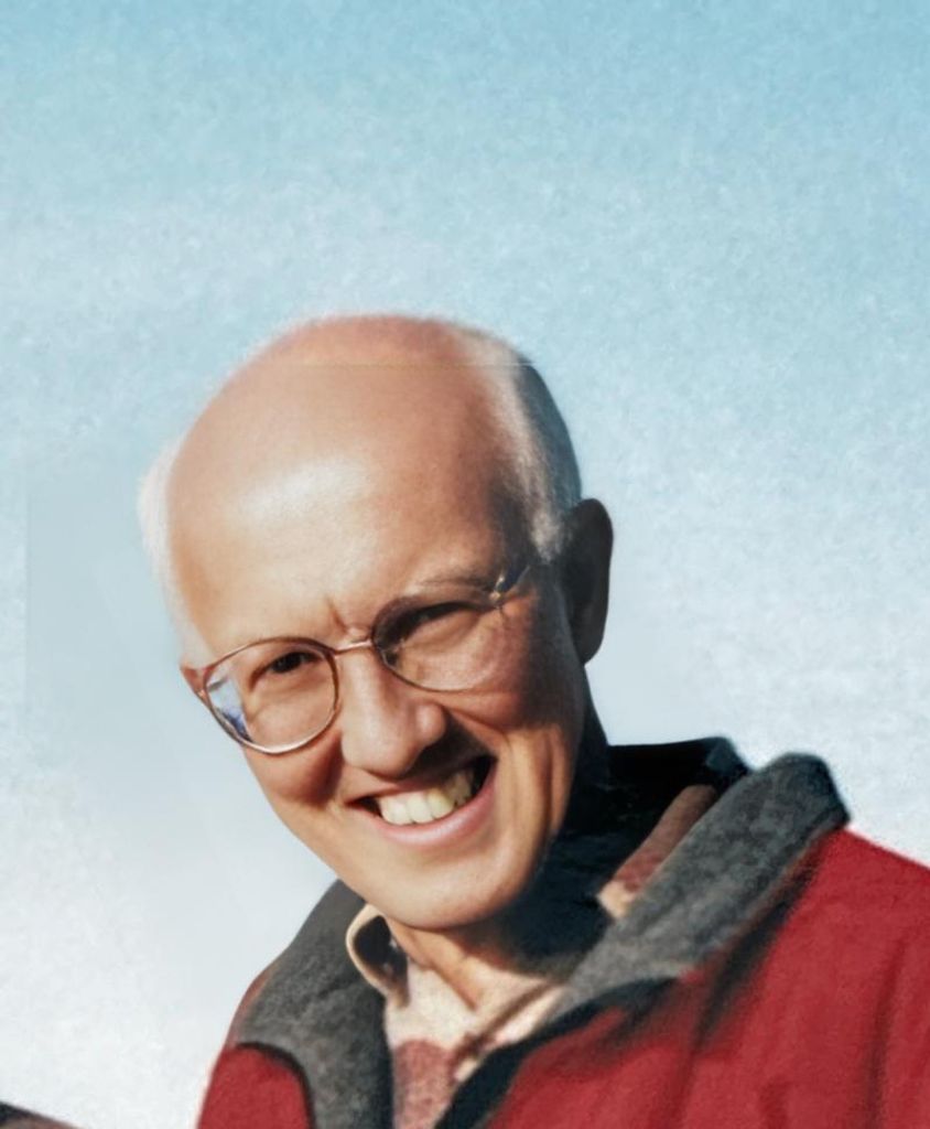 Raymond Corona Profile Photo