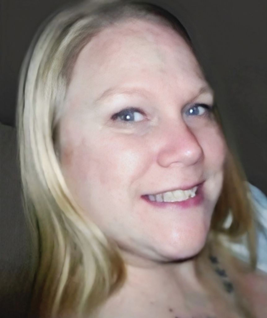 Desirae Elaine Priest