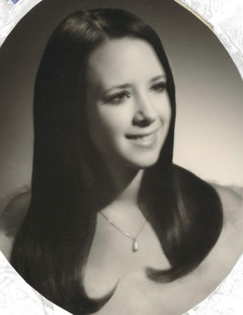 Daphne Lynn (Gory)  Nevill