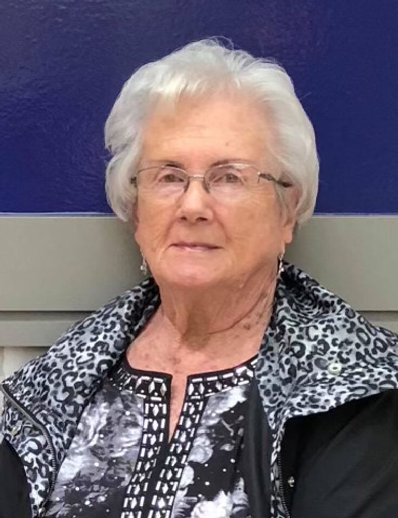 Carolyn Bennett Collins