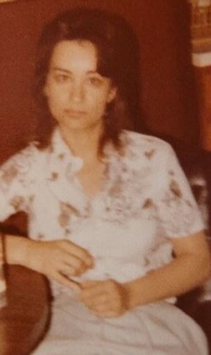 Carol Ann Olson photo gallery thumbnail 3 of 67