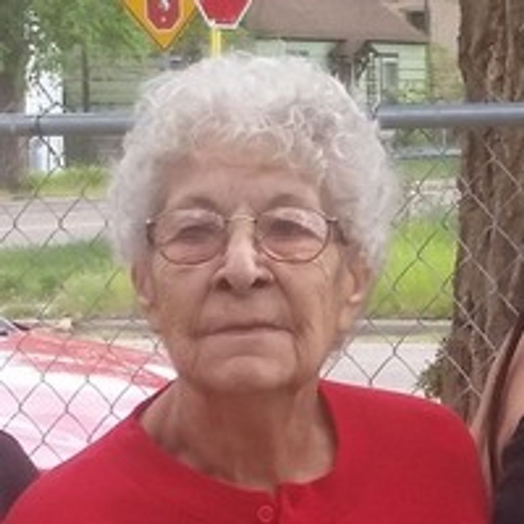 Precilla Encinias Profile Photo