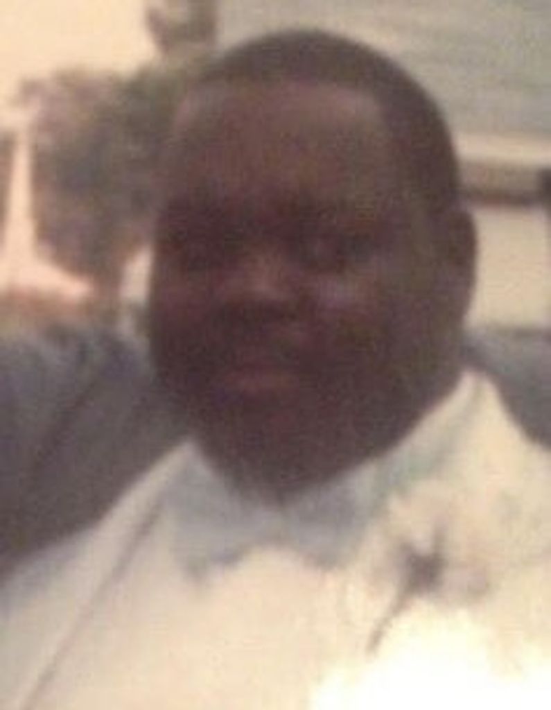 Mr. Robert Davis, Jr.