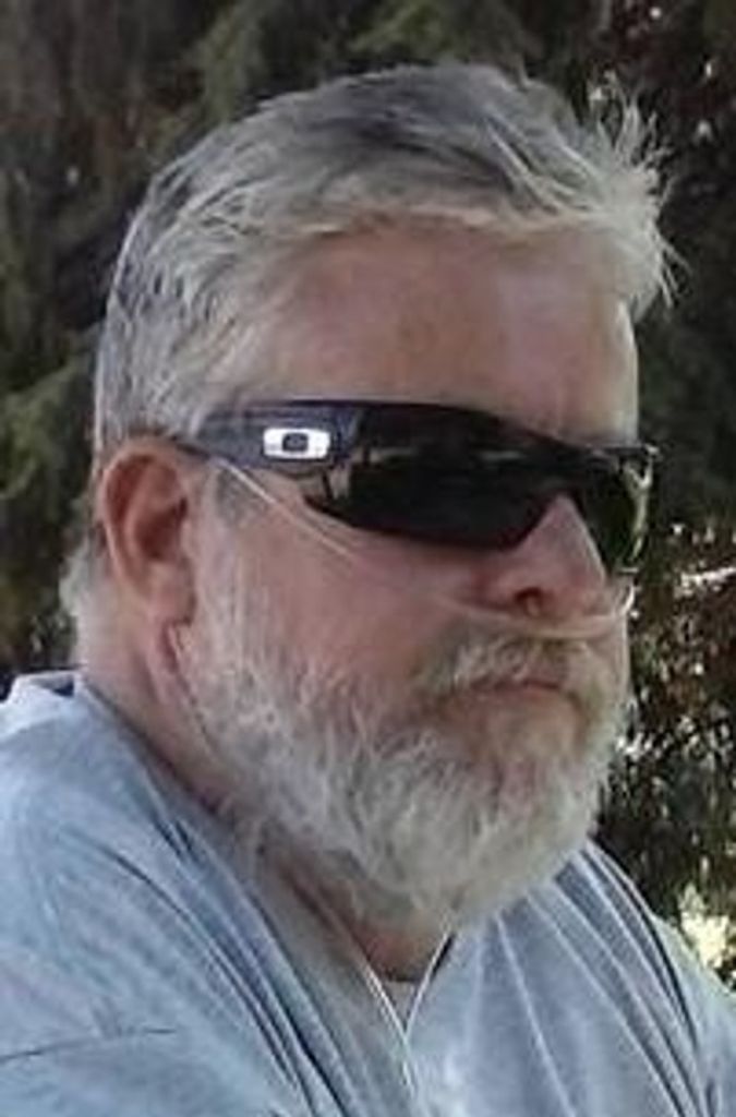 Lon Eric Dahl