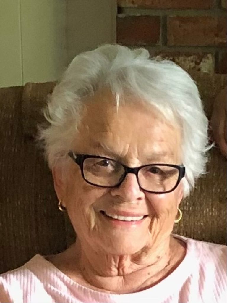 Violet M. Loveman Profile Photo