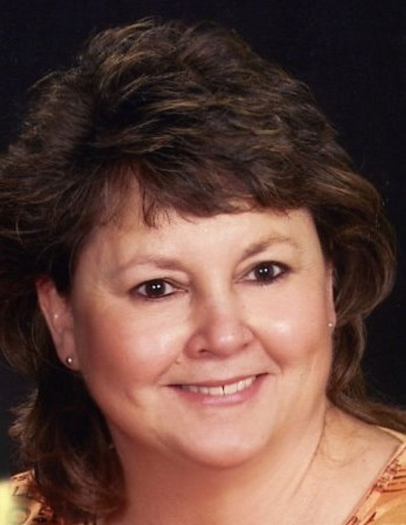 Vicki (Fann)  Mcphail