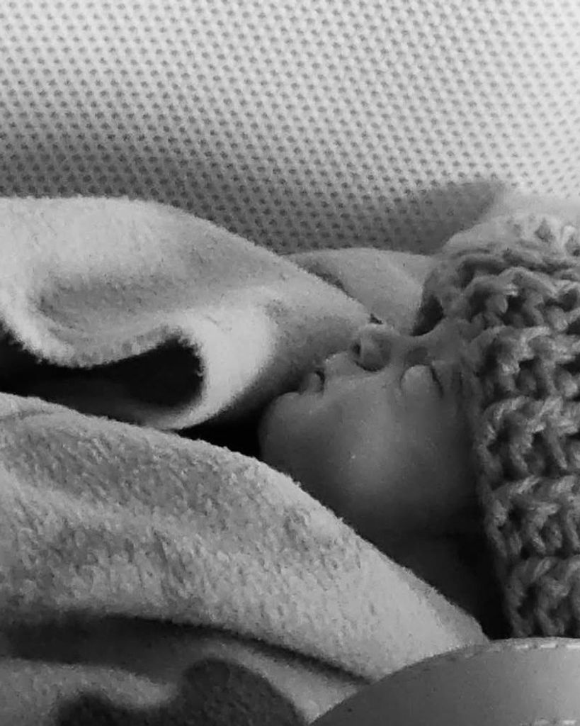 VIVIAN GRACE DAMRON Profile Photo
