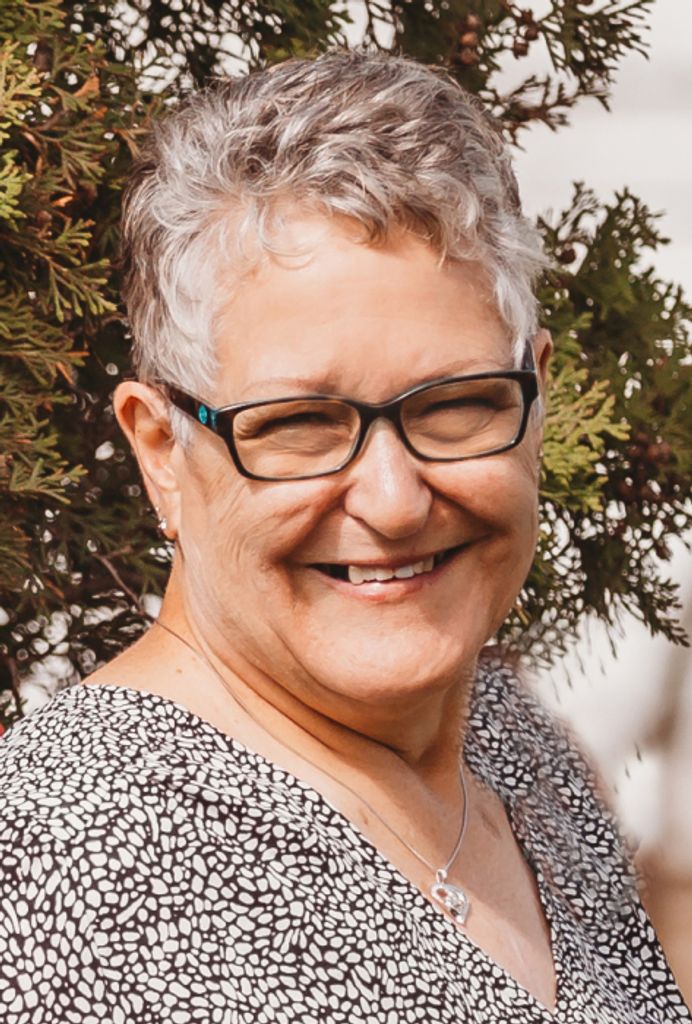 Candy Sue (Moffit)  Stolte Profile Photo