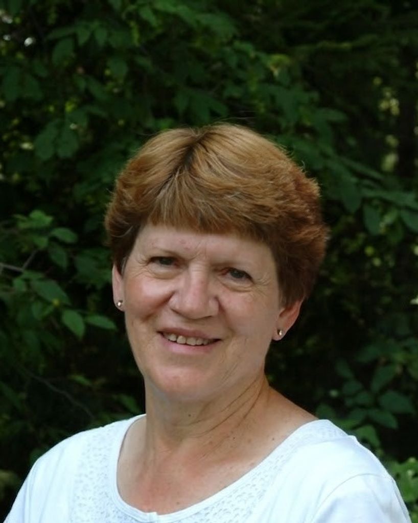 Myrna Lou Christensen