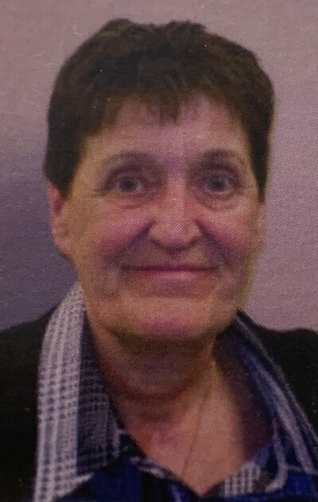 Moe Mae Hemken Profile Photo