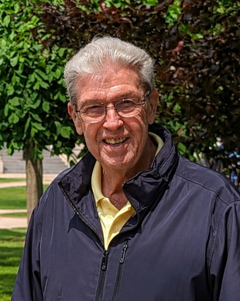 Leo Tiller Profile Photo