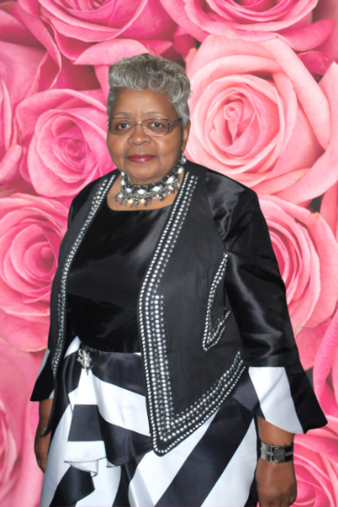 Evelyn James