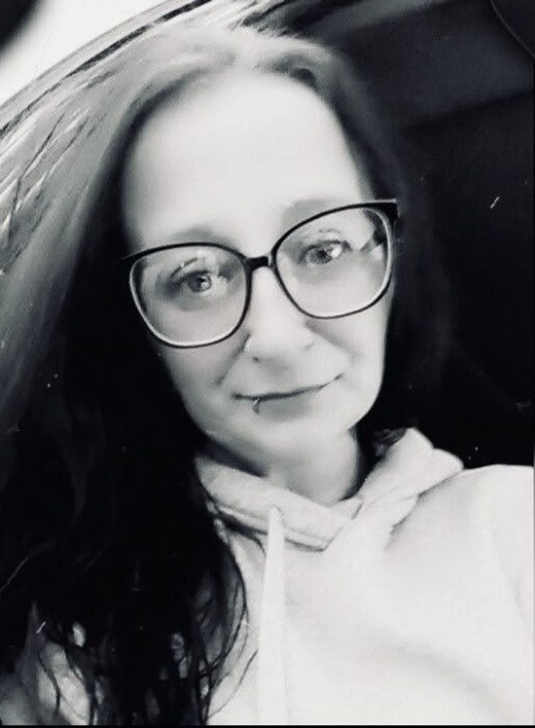 Heather Nicole Wilson Profile Photo