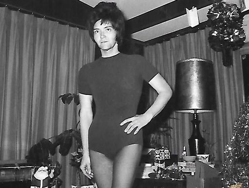 Linda L. Dilling photo gallery thumbnail 19 of 79