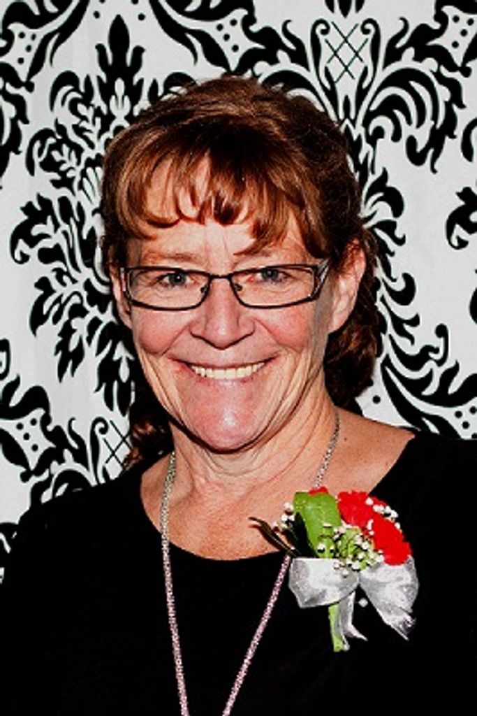 Dale Margaret Hallett Profile Photo