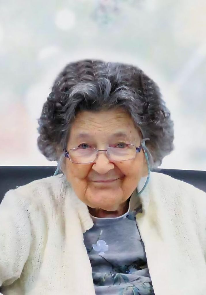 Dorothy Gertrude Holland Profile Photo